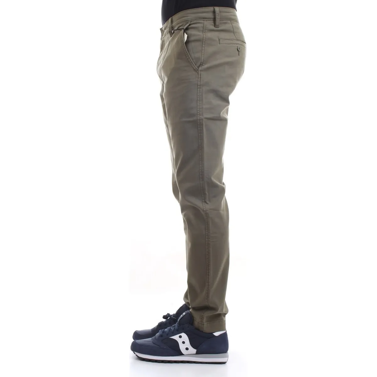 17196 Pantalones hombre verde