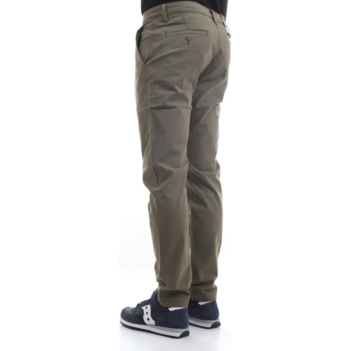 17196 Pantalones hombre verde