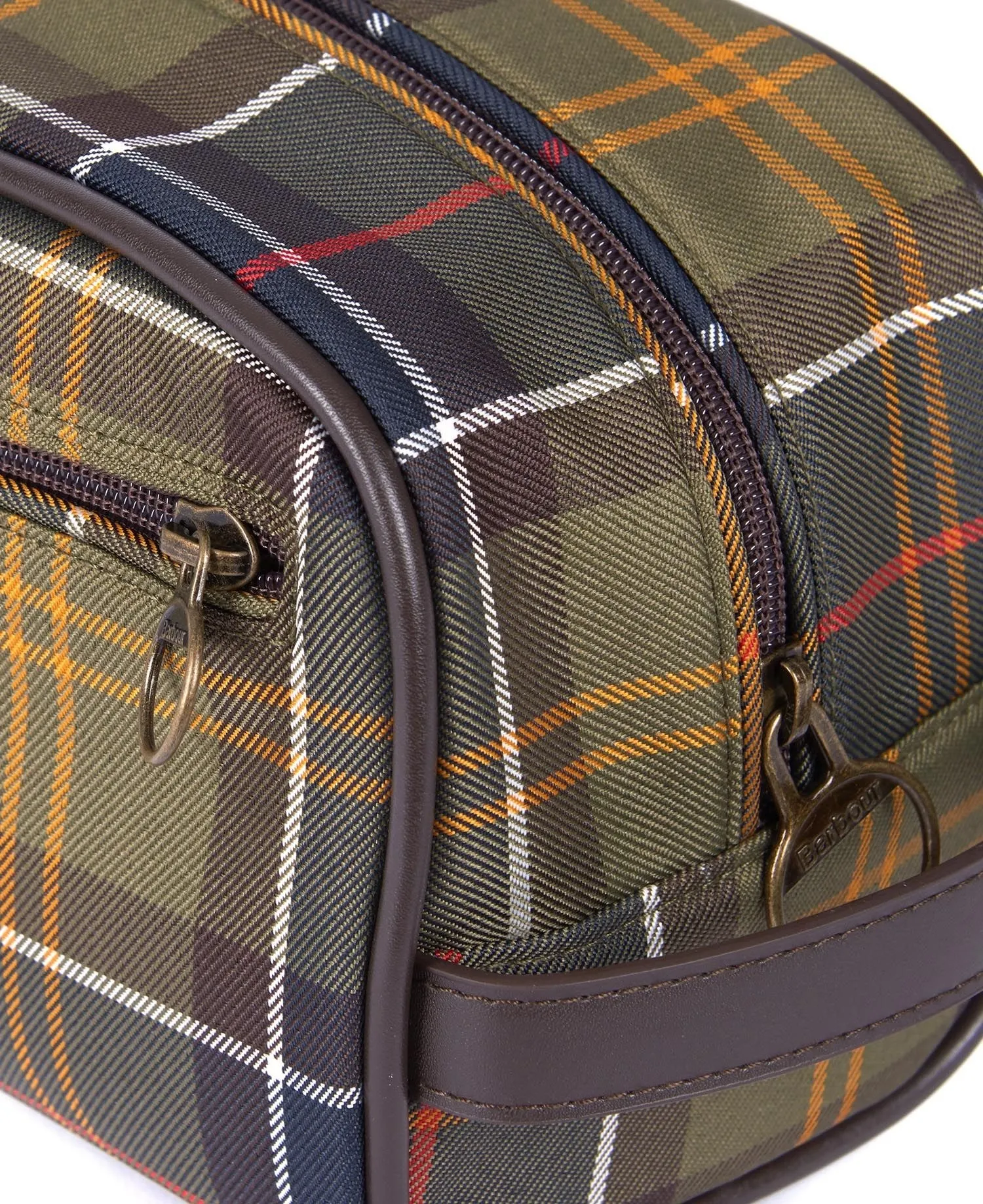 BARBOUR WASHBAG CLASSIC TARTAN 