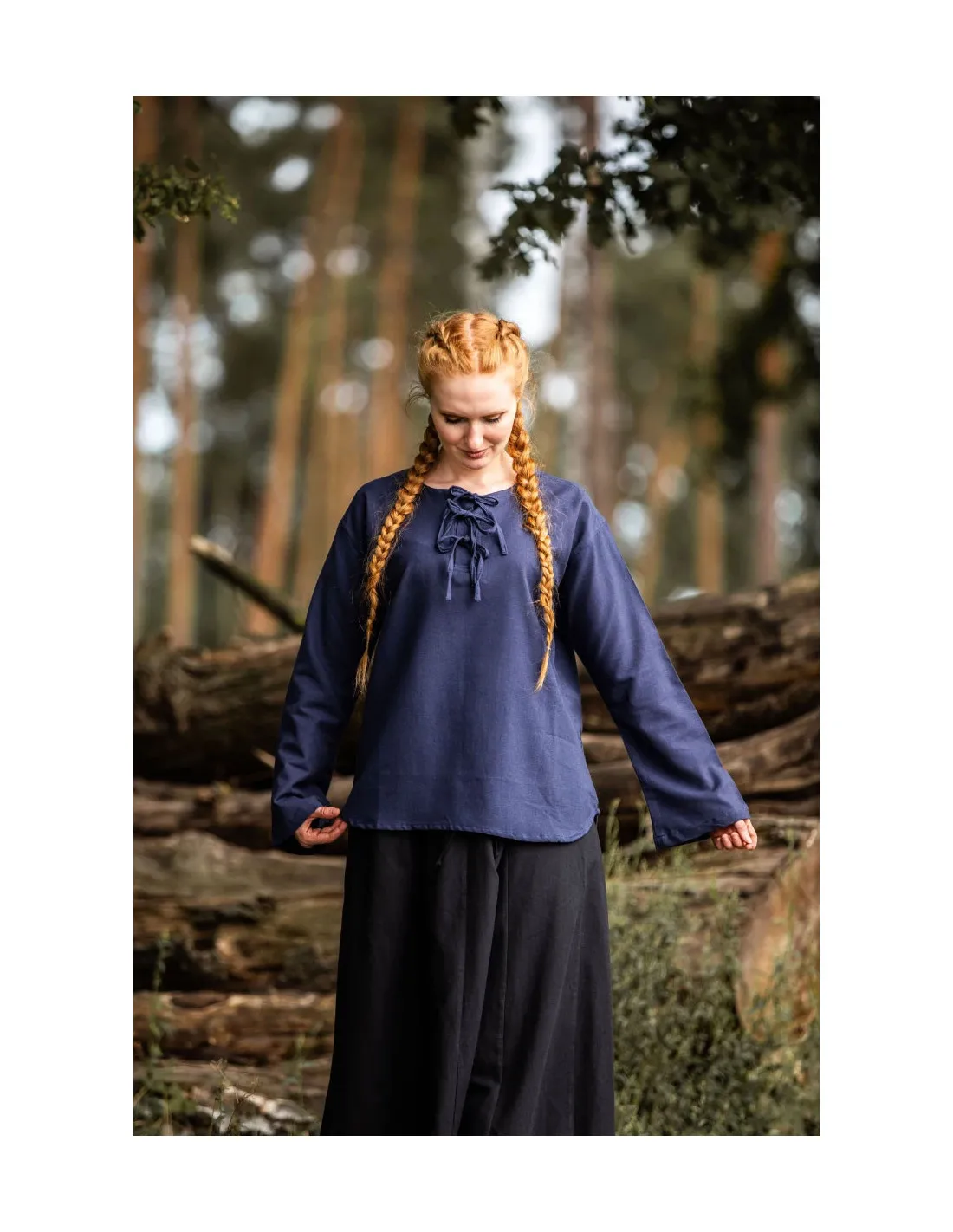 Blusa medieval modelo Tilda, color azul