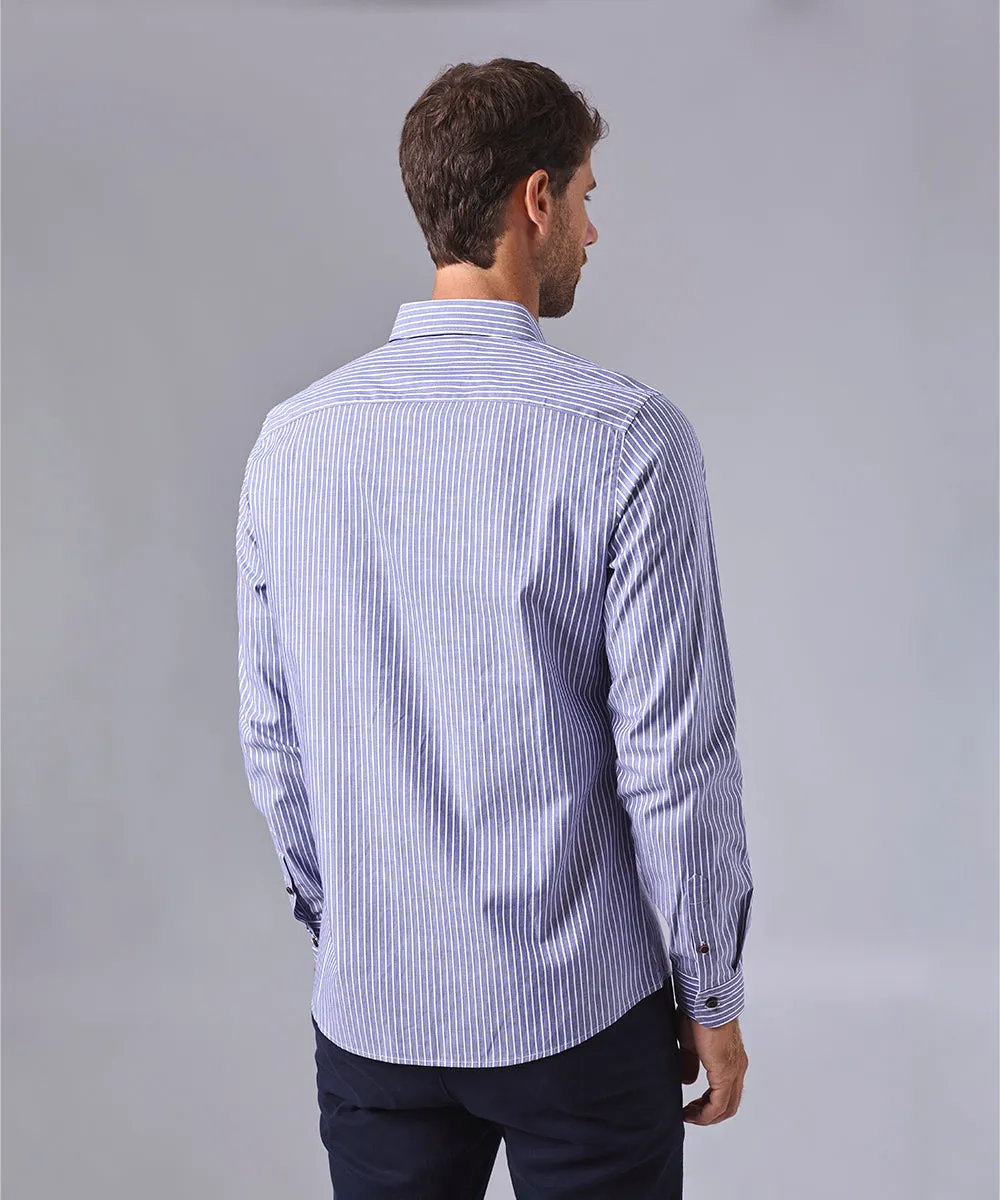 CAMISA MANGA LARGA PECHERA OJAL CLASSIC FIT AZUL C/RAYAS OI24