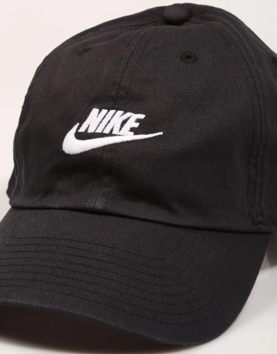  gorra NIKE Heritage 86 Futura Washed en Negro 73374