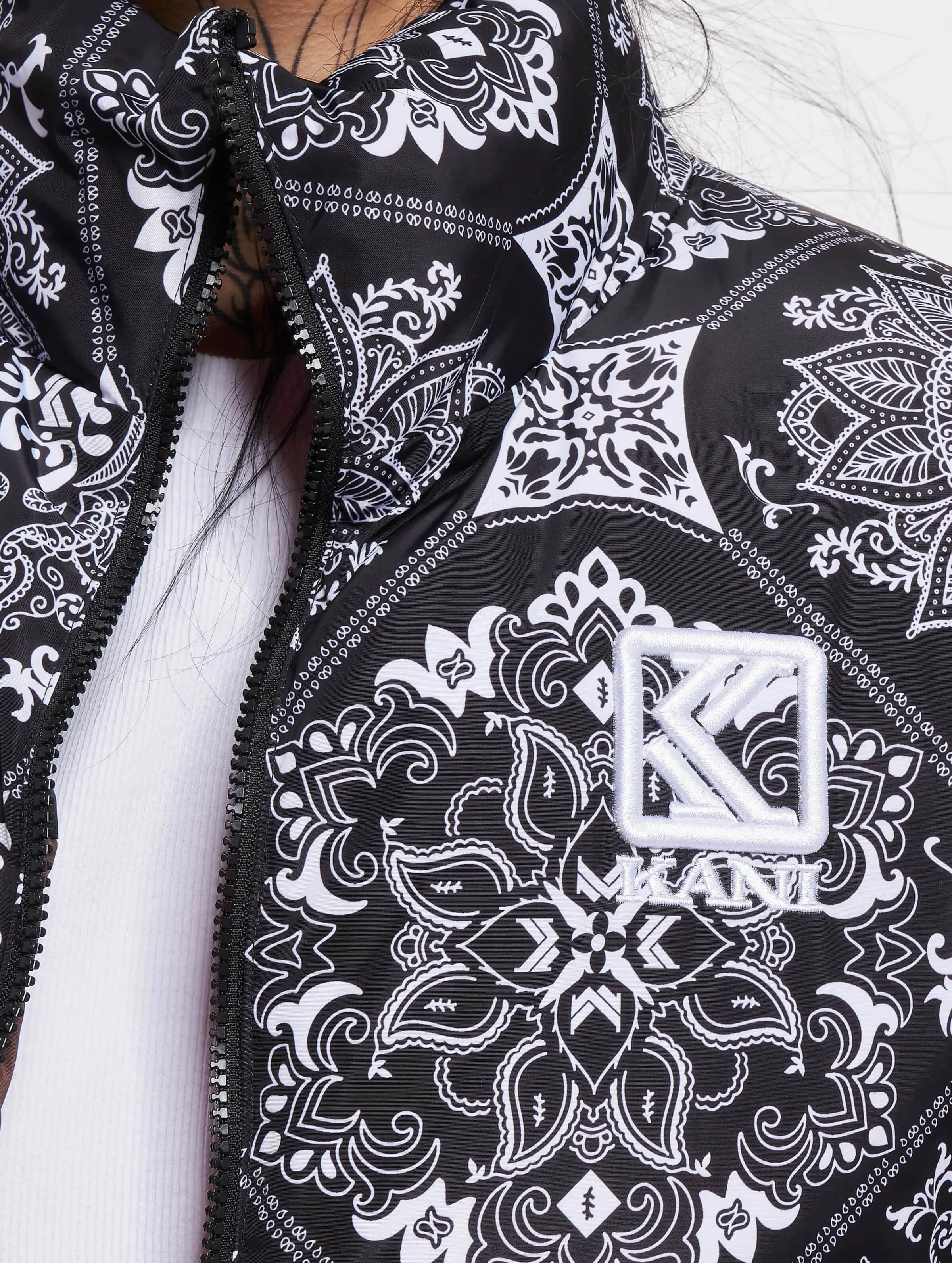 Karl Kani Retro Paisley Reversible Block