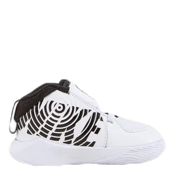 Nike Team Hustle D9 TD Kids White/Black