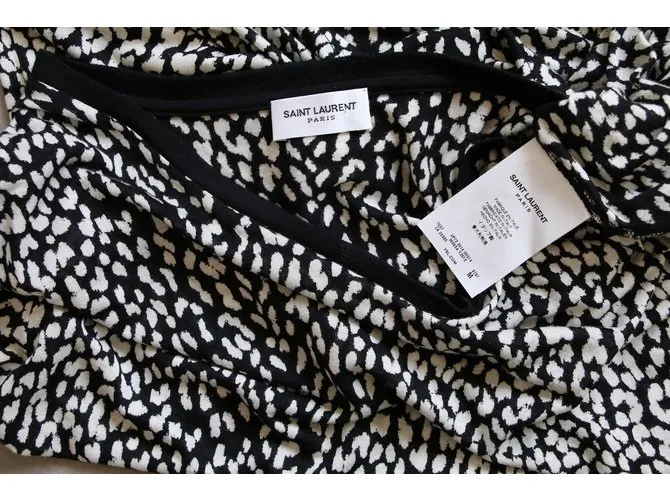 Saint Laurent Camiseta estampada leopardo Negro 