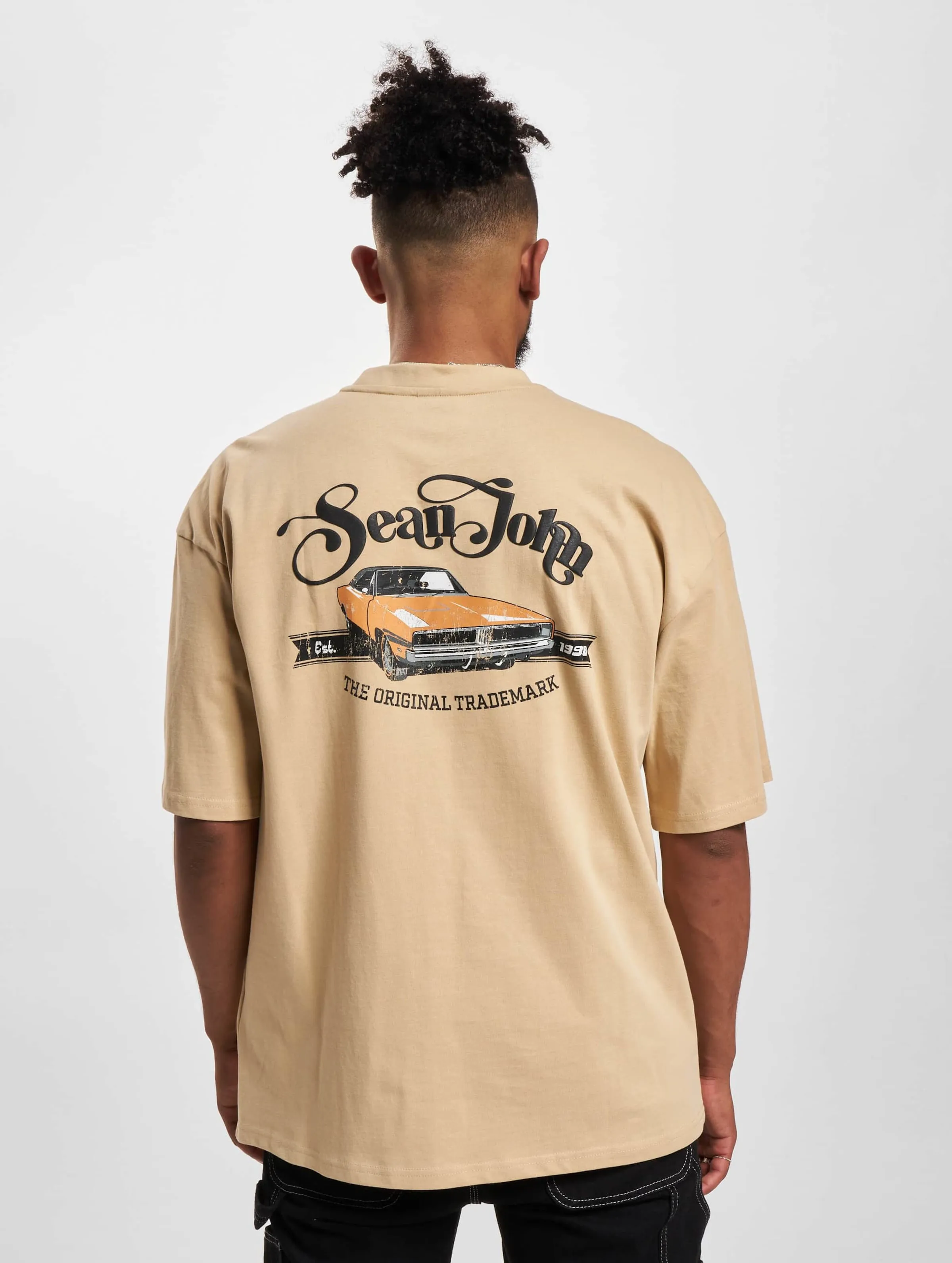 Sean John JM233-020-1 SJ Script Logo Retro Car Backprint Peached Tee