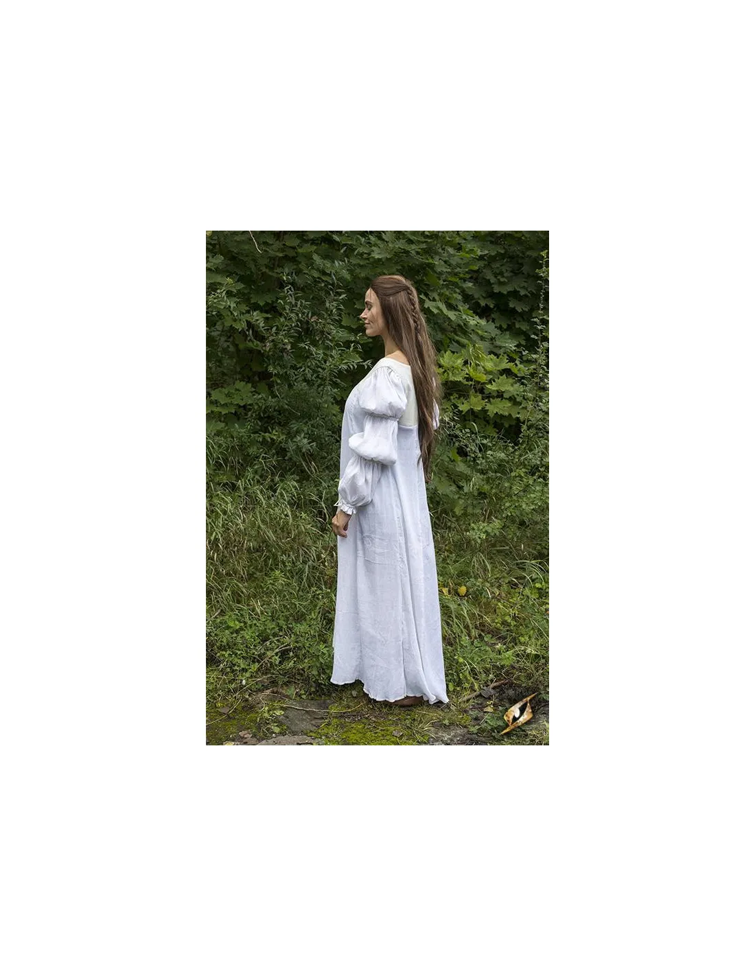 Vestido medieval Lucrecia en blanco roto