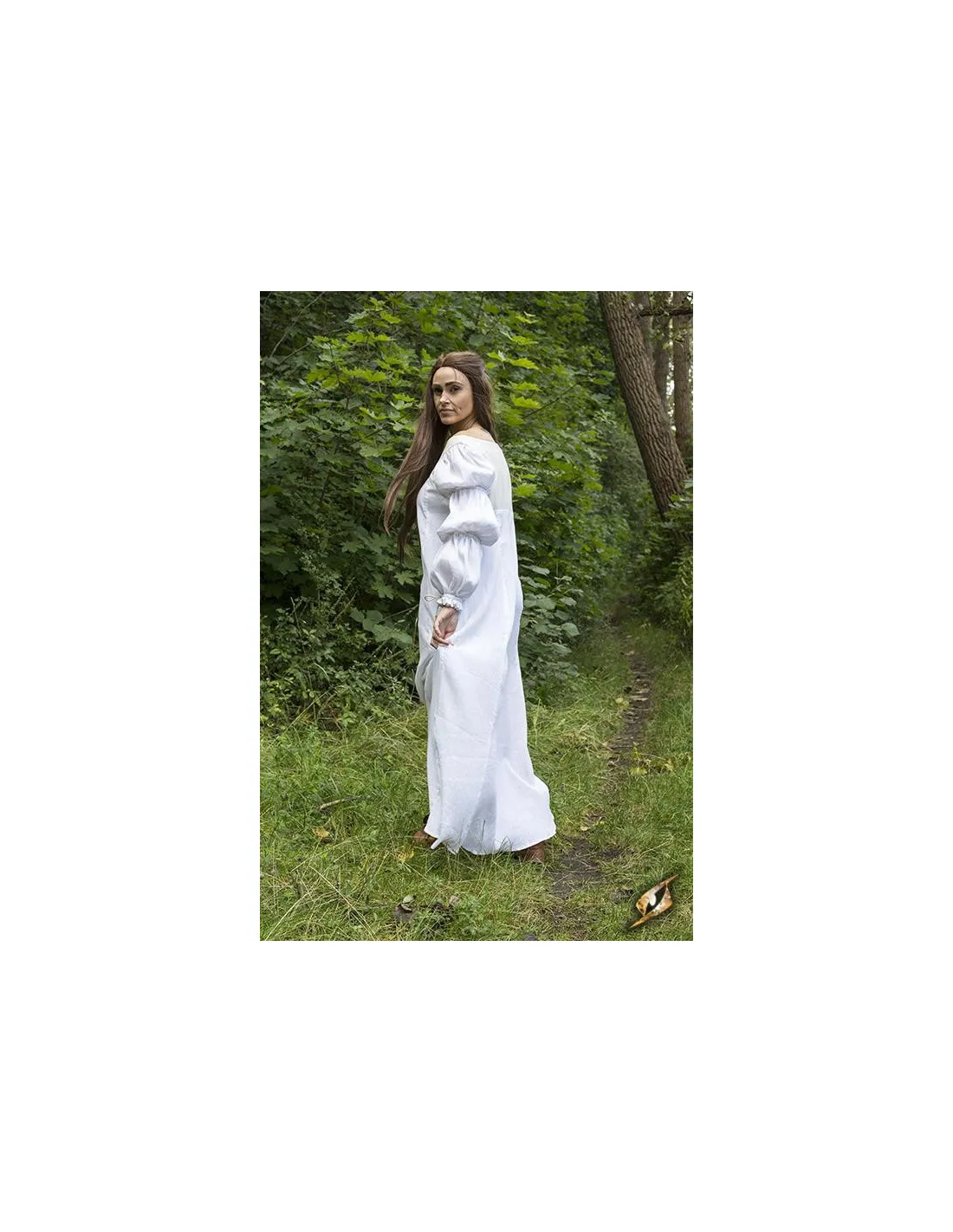 Vestido medieval Lucrecia en blanco roto