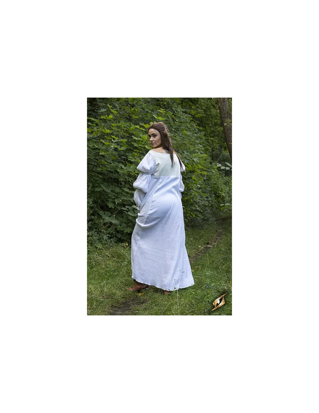 Vestido medieval Lucrecia en blanco roto