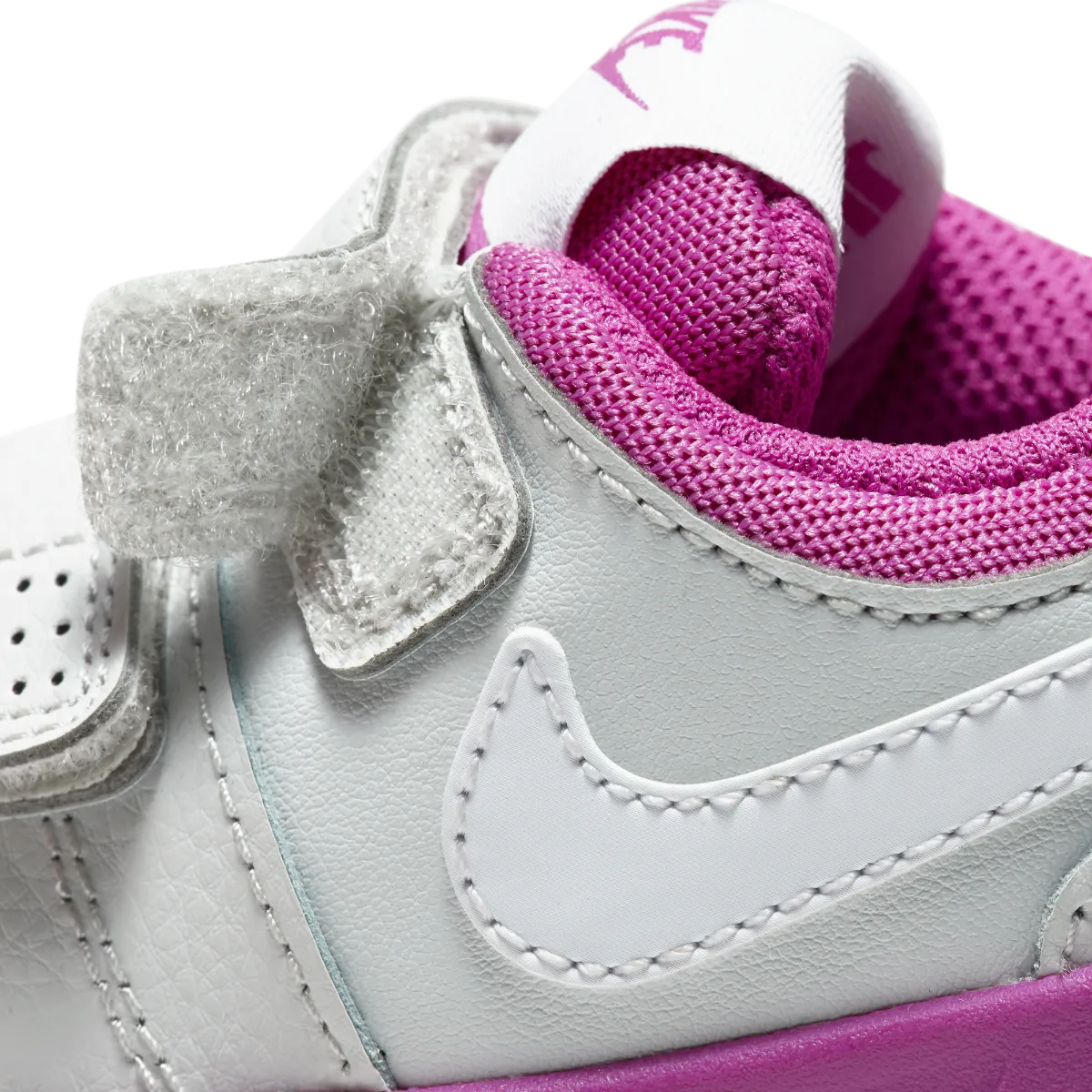 Zapatillas Urbanas Infantil Nike Pico 5 Blanco